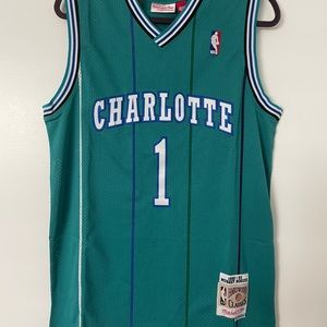 Mitchell & Ness NBA Hardwood Classics Muggsy Bogues Charlotte Hornets jersey